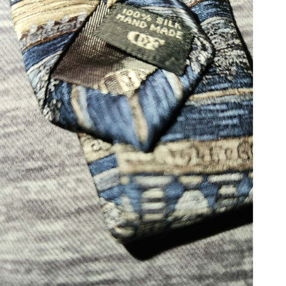 Daniel De Fasson 100% Silk‎ Handmade Tie - Picture 8 of 10